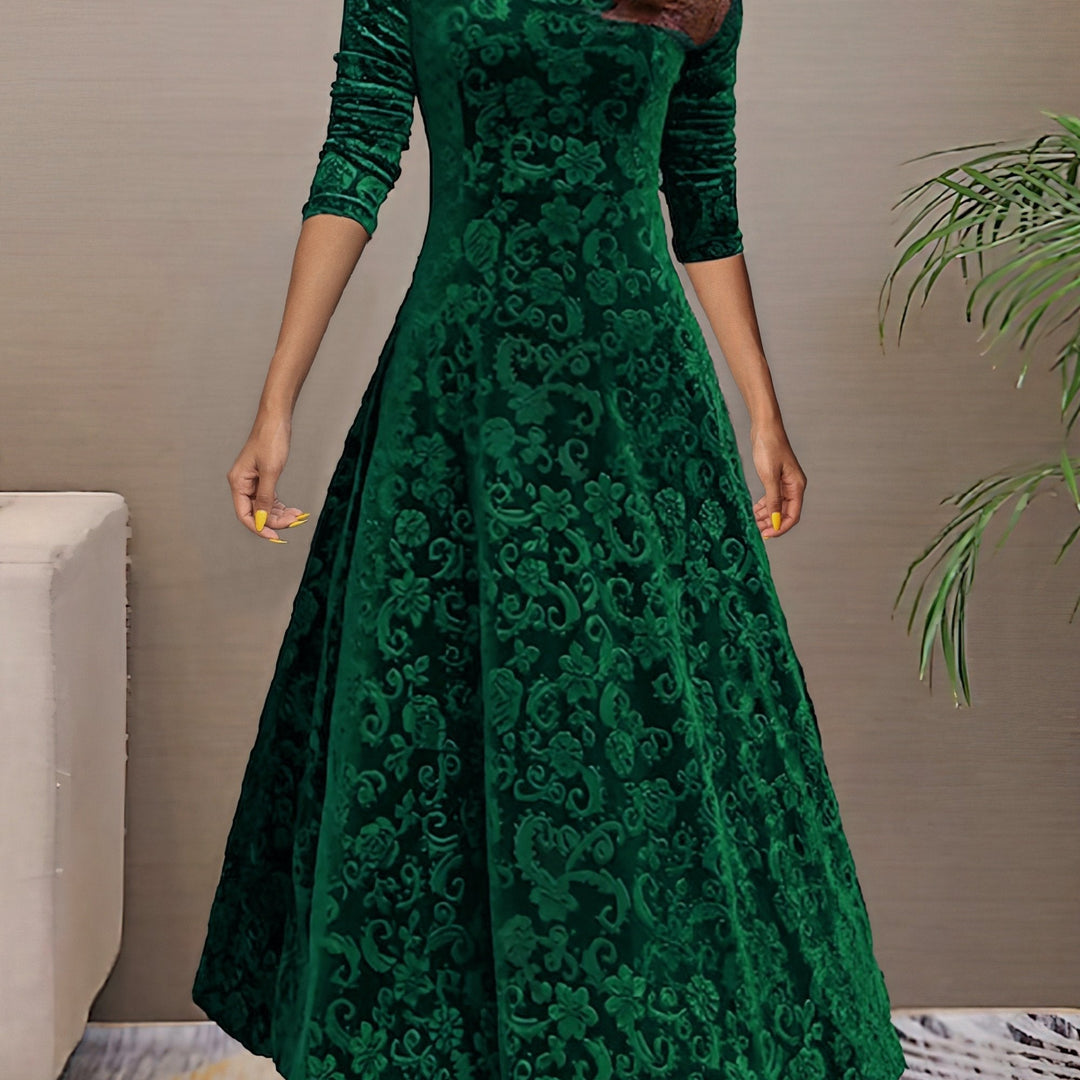 Aneta | Sukienka Elegancji Aksamitnej na Wakacje