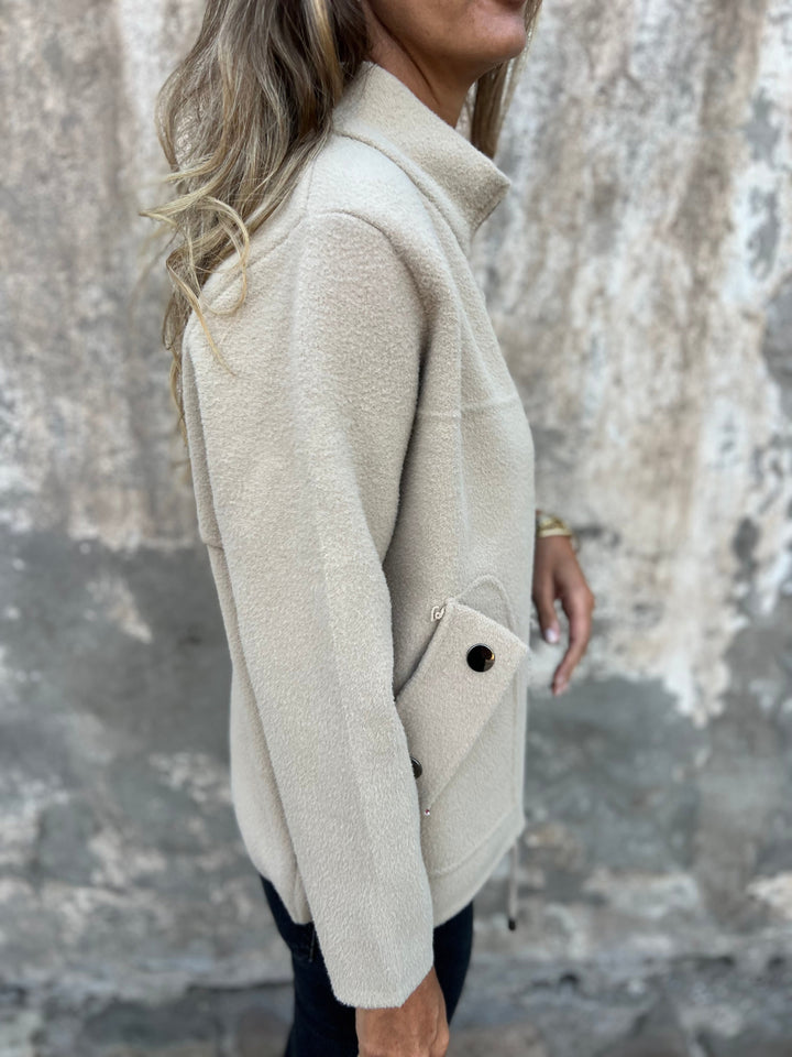Amalyn™ | Elegancka Kurtka Damska z Regulowanym Fasonem