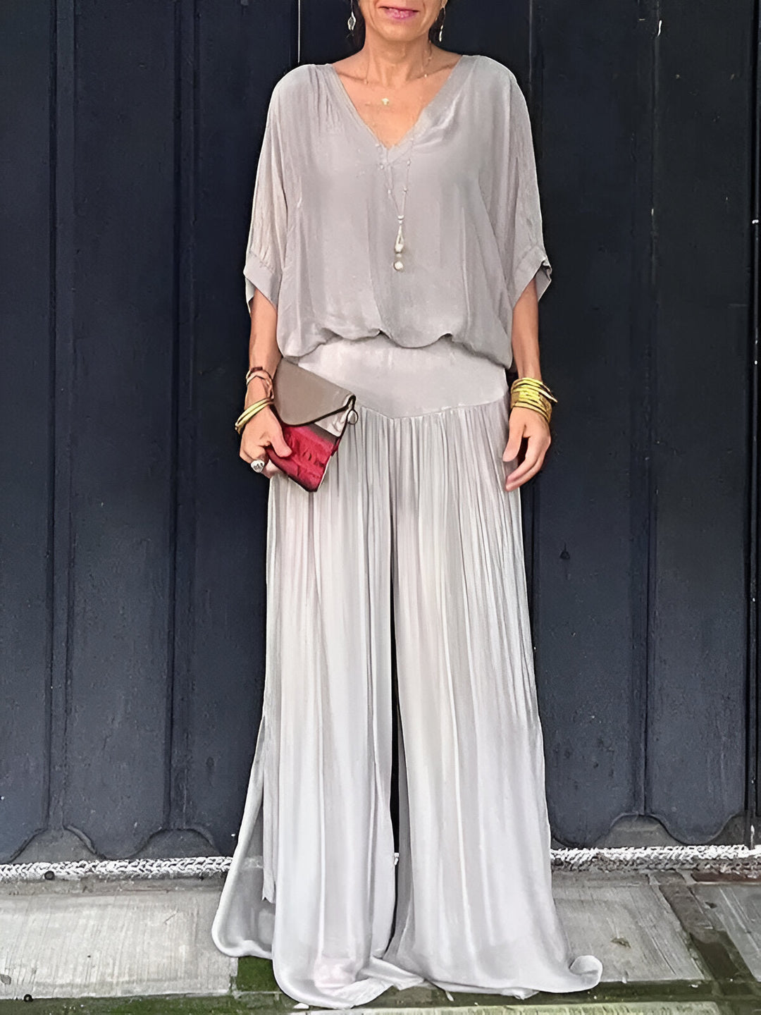 Louise™ | Elegancki zestaw z topem w serek i spodniami